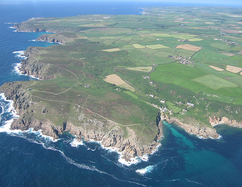 775px-west-penwith-coast-2-edited